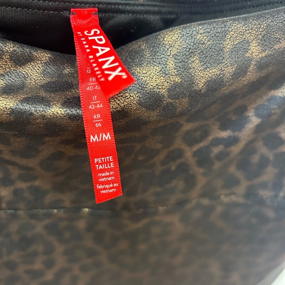 Spanx Med. leopard print - Picture 3 of 4